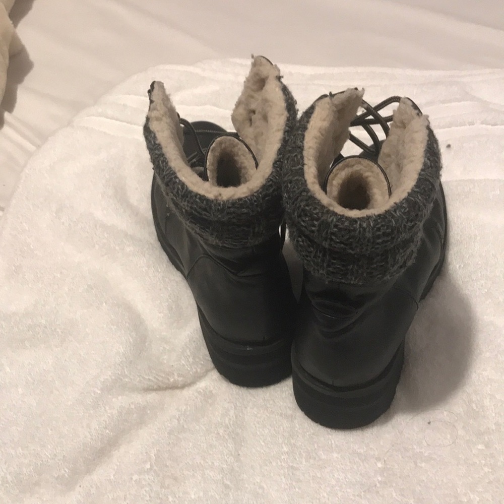 Mía boot - Picture 2 of 3